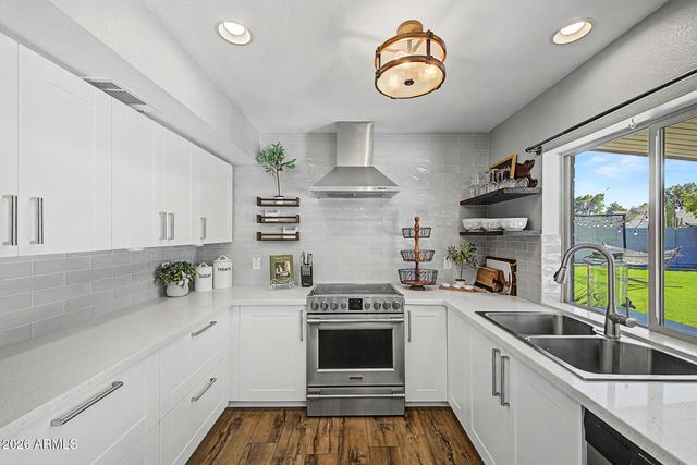 2142 S ROGERS Street, Mesa, AZ 85202