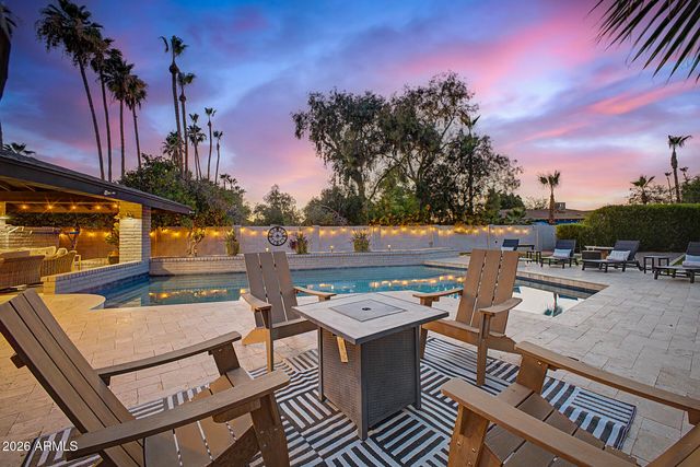 2142 S ROGERS Street, Mesa, AZ 85202