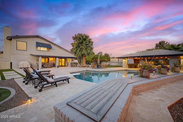 2142 S ROGERS Street, Mesa, AZ 85202