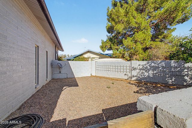 2142 S ROGERS Street, Mesa, AZ 85202