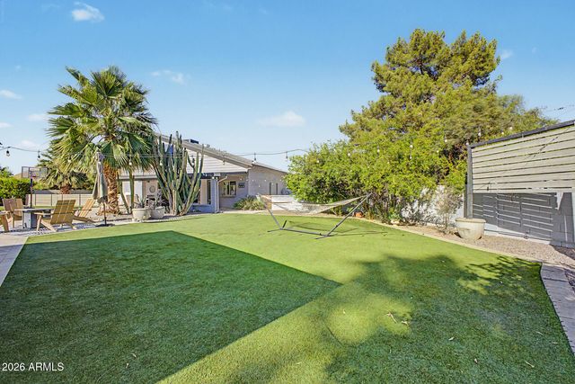2142 S ROGERS Street, Mesa, AZ 85202