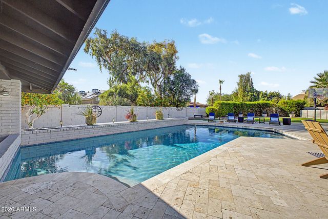 2142 S ROGERS Street, Mesa, AZ 85202