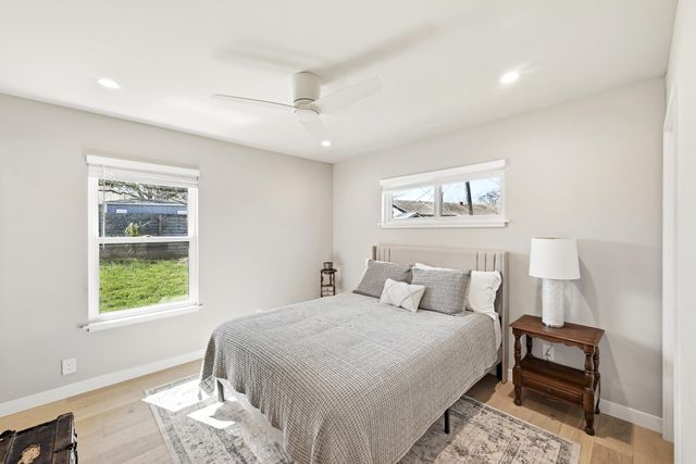 6703 Duquesne DR, Austin, TX 78723