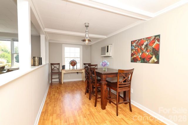 414 S Chester Street S, Blacksburg, SC 29702