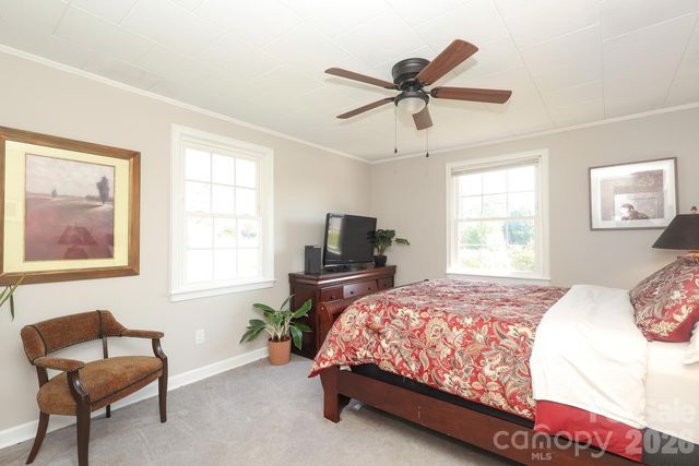 414 S Chester Street S, Blacksburg, SC 29702