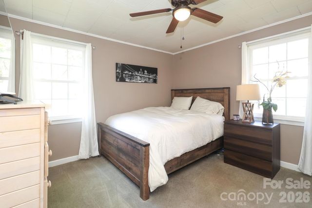 414 S Chester Street S, Blacksburg, SC 29702