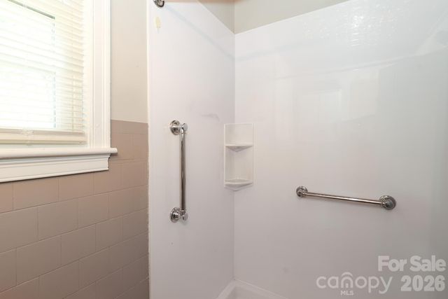 414 S Chester Street S, Blacksburg, SC 29702