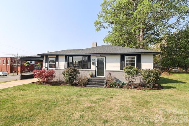 414 S Chester Street S, Blacksburg, SC 29702