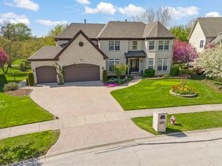 318 Erie Circle, Bloomingdale, IL 60108