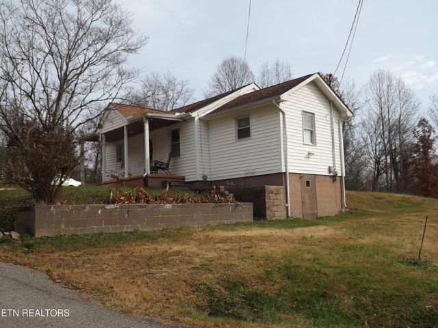 511 W IRON St, Lafollette, TN 37766