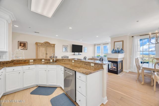 40 Golden Eye Lane, Port Monmouth, NJ 07758