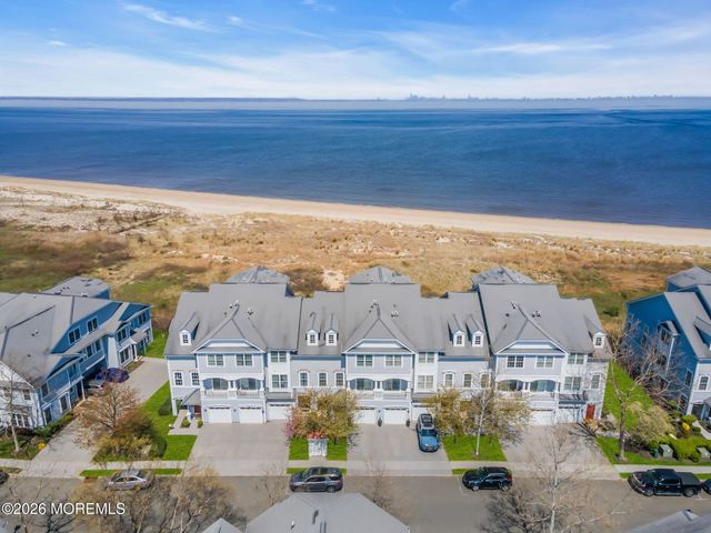 40 Golden Eye Lane, Port Monmouth, NJ 07758