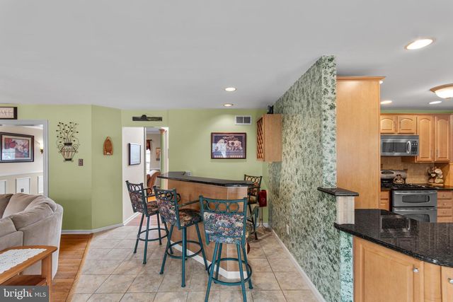 42 DEVON RD, Newtown, PA 18940