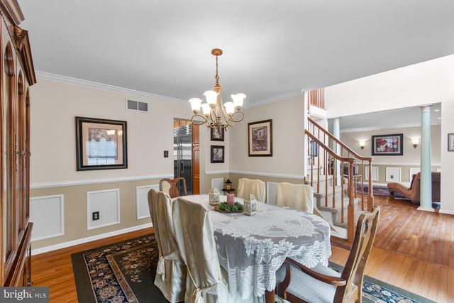 42 DEVON RD, Newtown, PA 18940