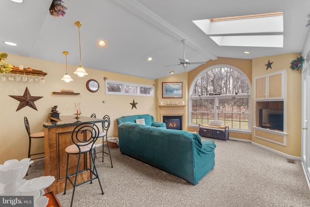 42 DEVON RD, Newtown, PA 18940