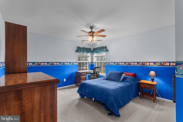 42 DEVON RD, Newtown, PA 18940