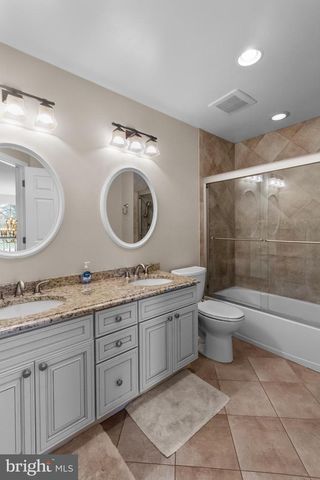 42 DEVON RD, Newtown, PA 18940