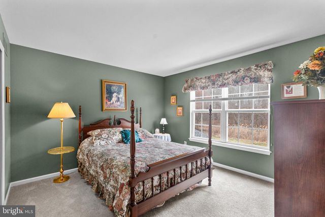 42 DEVON RD, Newtown, PA 18940