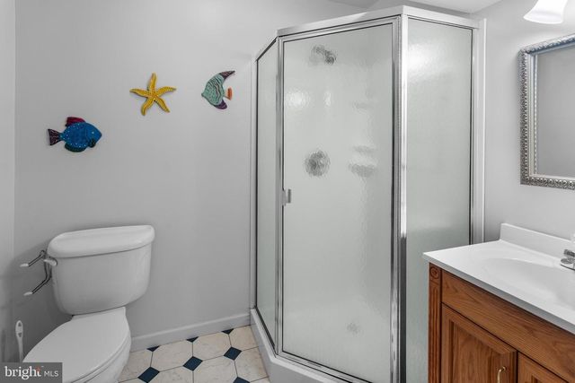 42 DEVON RD, Newtown, PA 18940