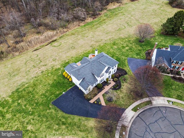 42 DEVON RD, Newtown, PA 18940