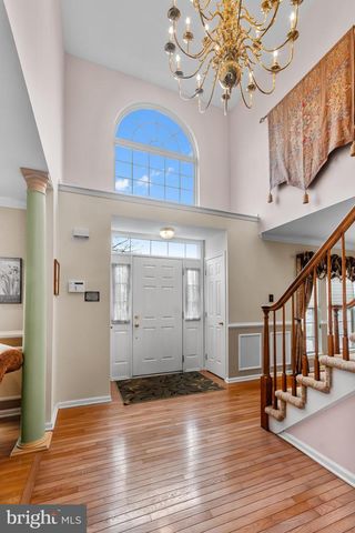 42 DEVON RD, Newtown, PA 18940