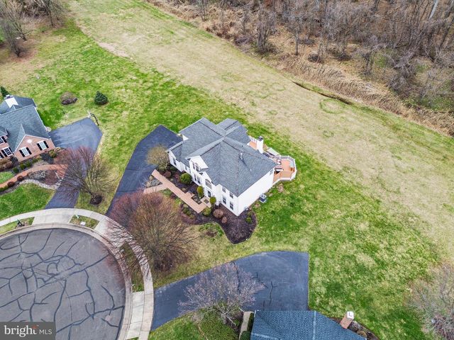 42 DEVON RD, Newtown, PA 18940