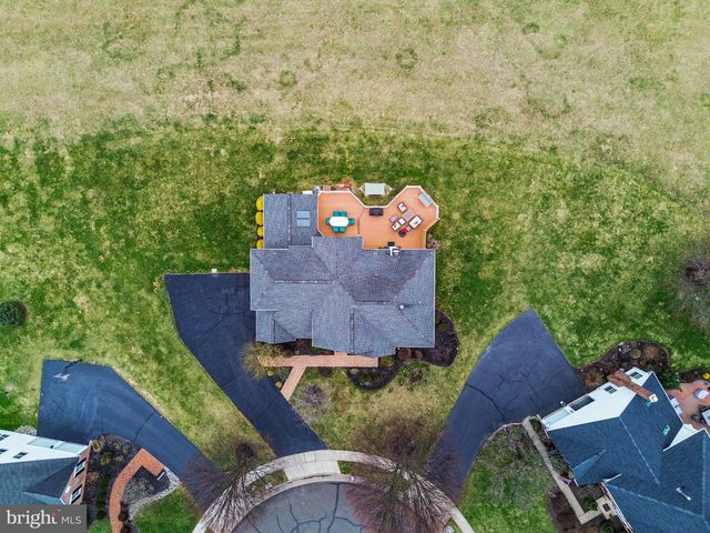 42 DEVON RD, Newtown, PA 18940