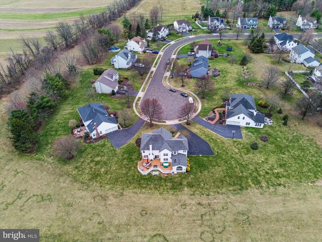 42 DEVON RD, Newtown, PA 18940