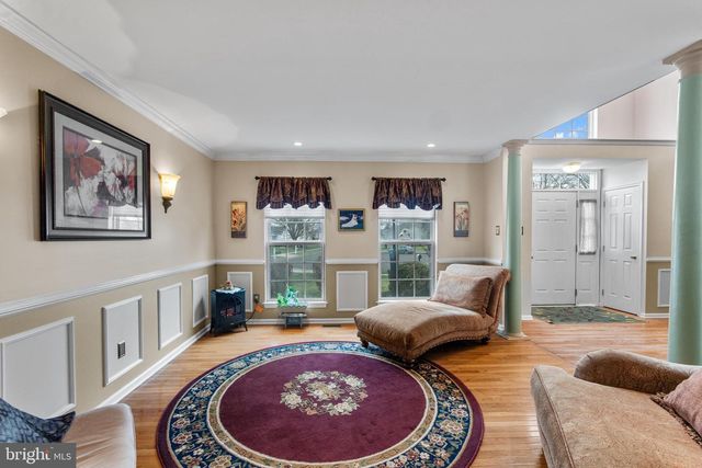 42 DEVON RD, Newtown, PA 18940