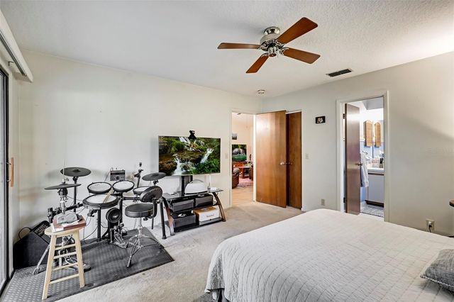 531 LORING AVENUE, Orange Park, FL 32073