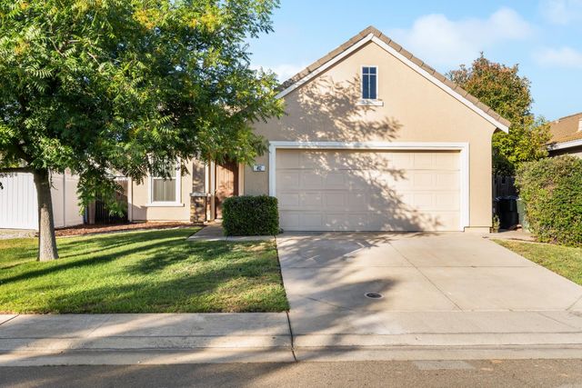 412 Arlingdale Cir, Rio Linda, CA 95673