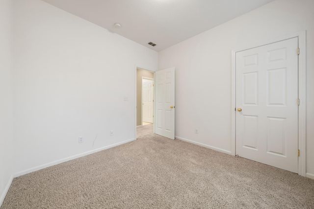 412 Arlingdale Cir, Rio Linda, CA 95673