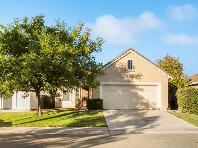 412 Arlingdale Cir, Rio Linda, CA 95673