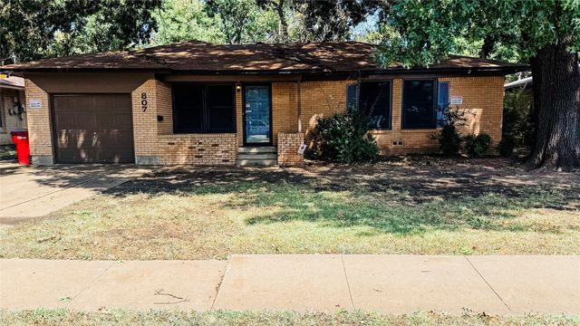 807 Blanton Drive, Sherman, TX 75092