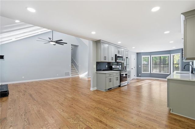 3872 Nowlin Road NW, Kennesaw, GA 30144