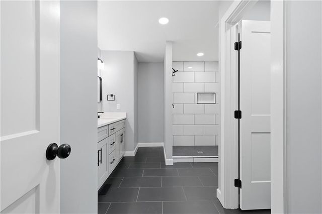 3872 Nowlin Road NW, Kennesaw, GA 30144