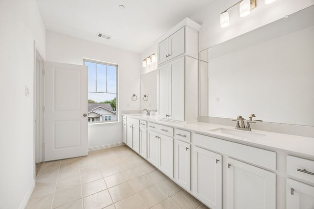 218 Dylan Way, Midlothian, TX 76065