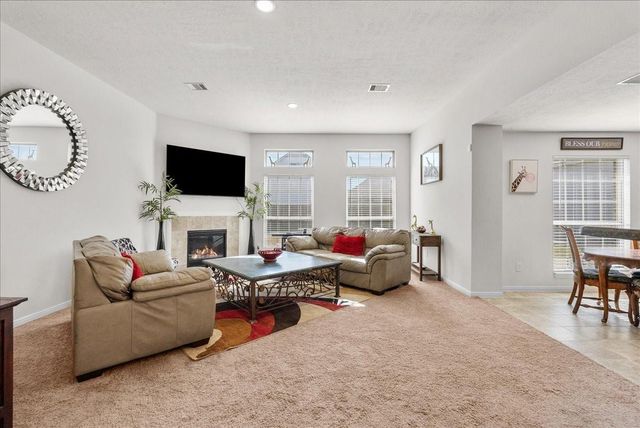 2111 Gilbert Road, Dickinson, TX 77539