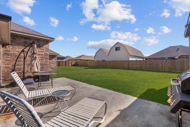 2111 Gilbert Road, Dickinson, TX 77539