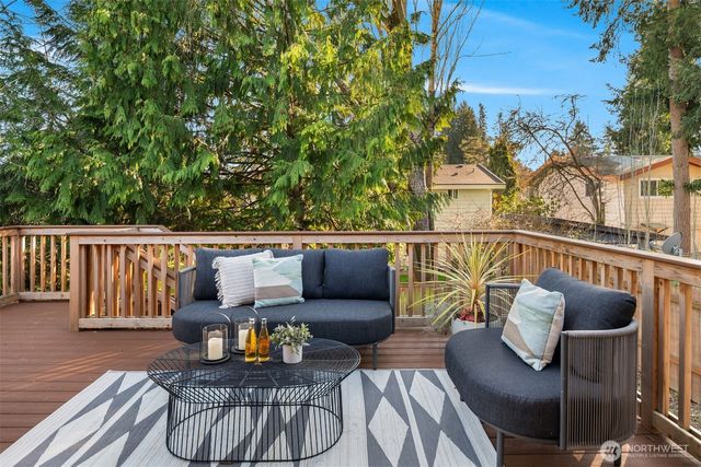 2111 N 188th Street, Shoreline, WA 98133