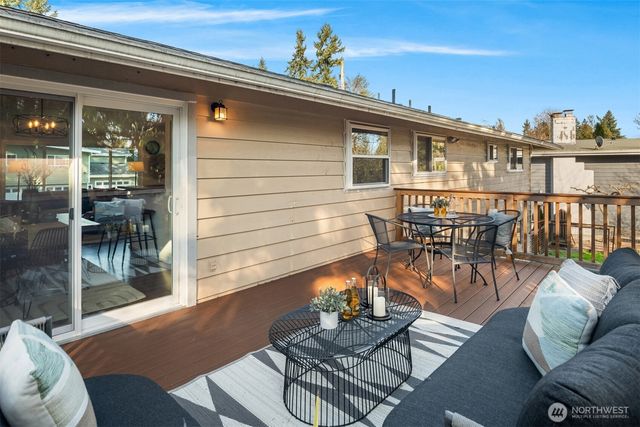 2111 N 188th Street, Shoreline, WA 98133