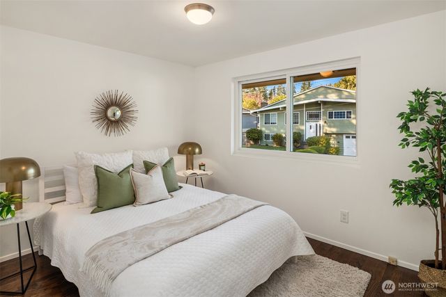 2111 N 188th Street, Shoreline, WA 98133