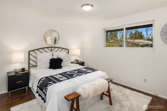 2111 N 188th Street, Shoreline, WA 98133