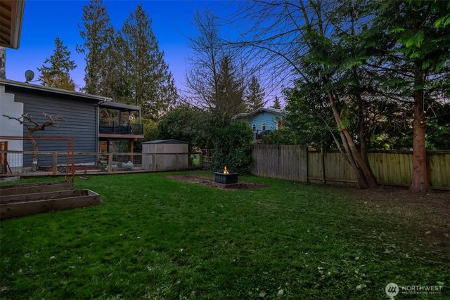 2111 N 188th Street, Shoreline, WA 98133