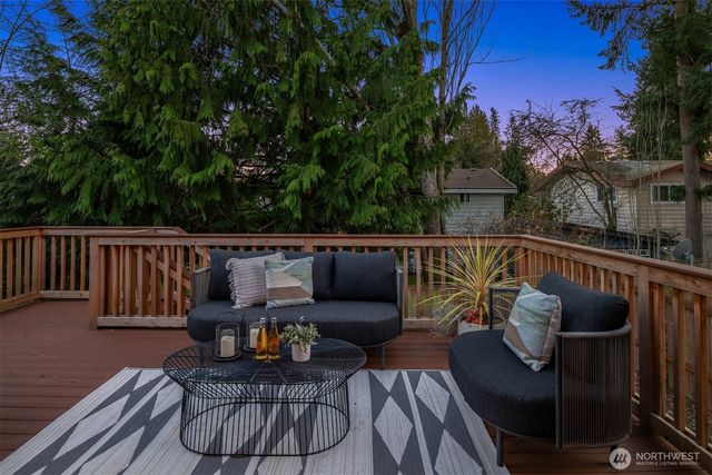 2111 N 188th Street, Shoreline, WA 98133