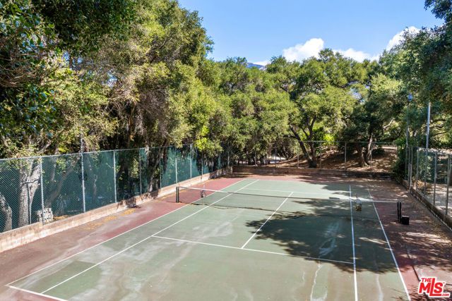 730 Crater Camp Drive, Calabasas, CA 91302
