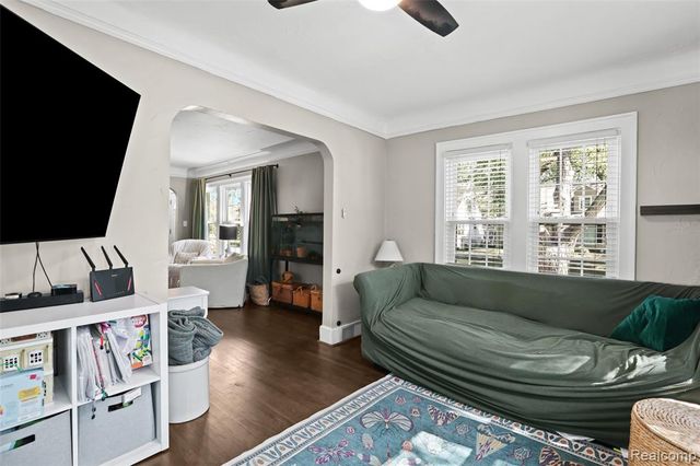 4325 Olivia Avenue, Royal Oak, MI 48073