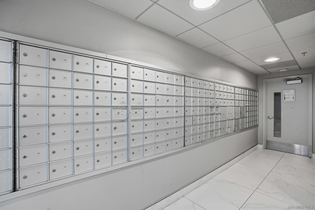 Image 29 of property listing at 425 W Beech St 314, San Diego, CA 92101