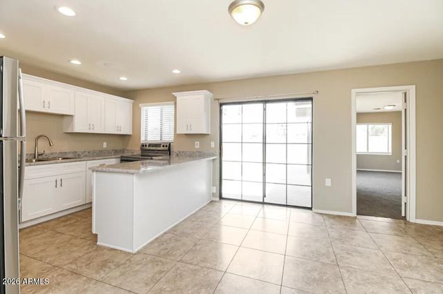 113 N JADE Circle, Mesa, AZ 85201