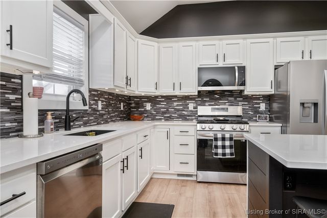 6020 Redberry Juniper Drive, Charlestown, IN 47111